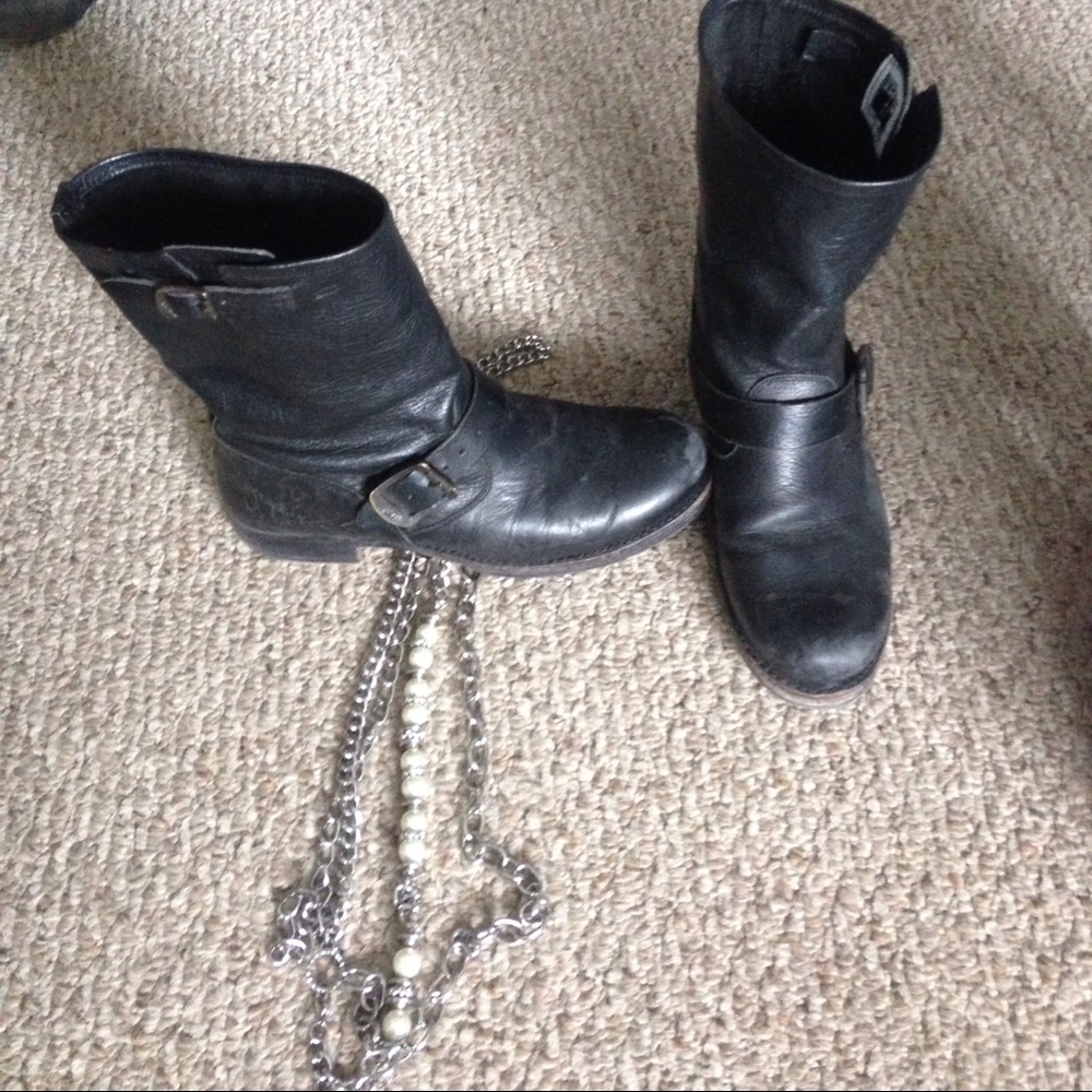 Size 8 frye Veronica slouch boots