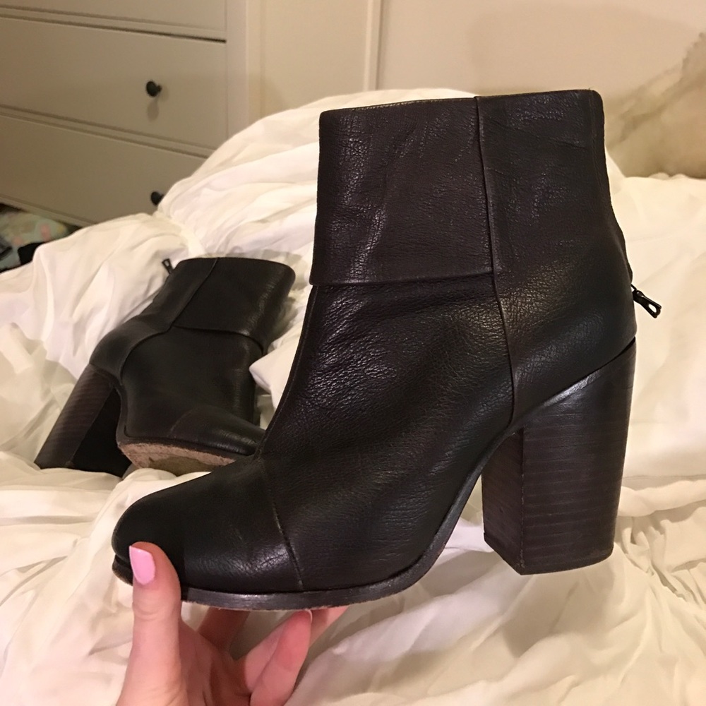 Rag & Bone newbury booties! Size 9 or 40 European