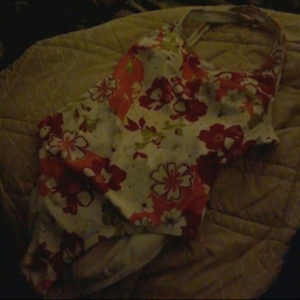 Water Girl Patagonia flower one peice