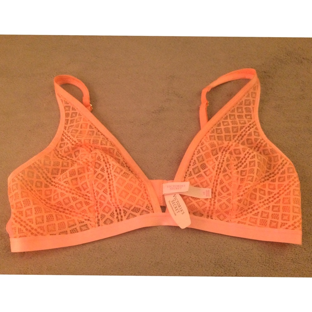 NWT NEW VS Semi-See-Through Lace Halter Bralette