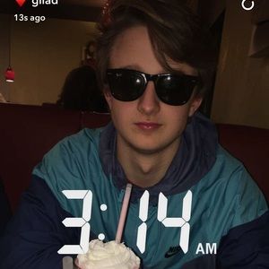 Meet your Posher, Andrew