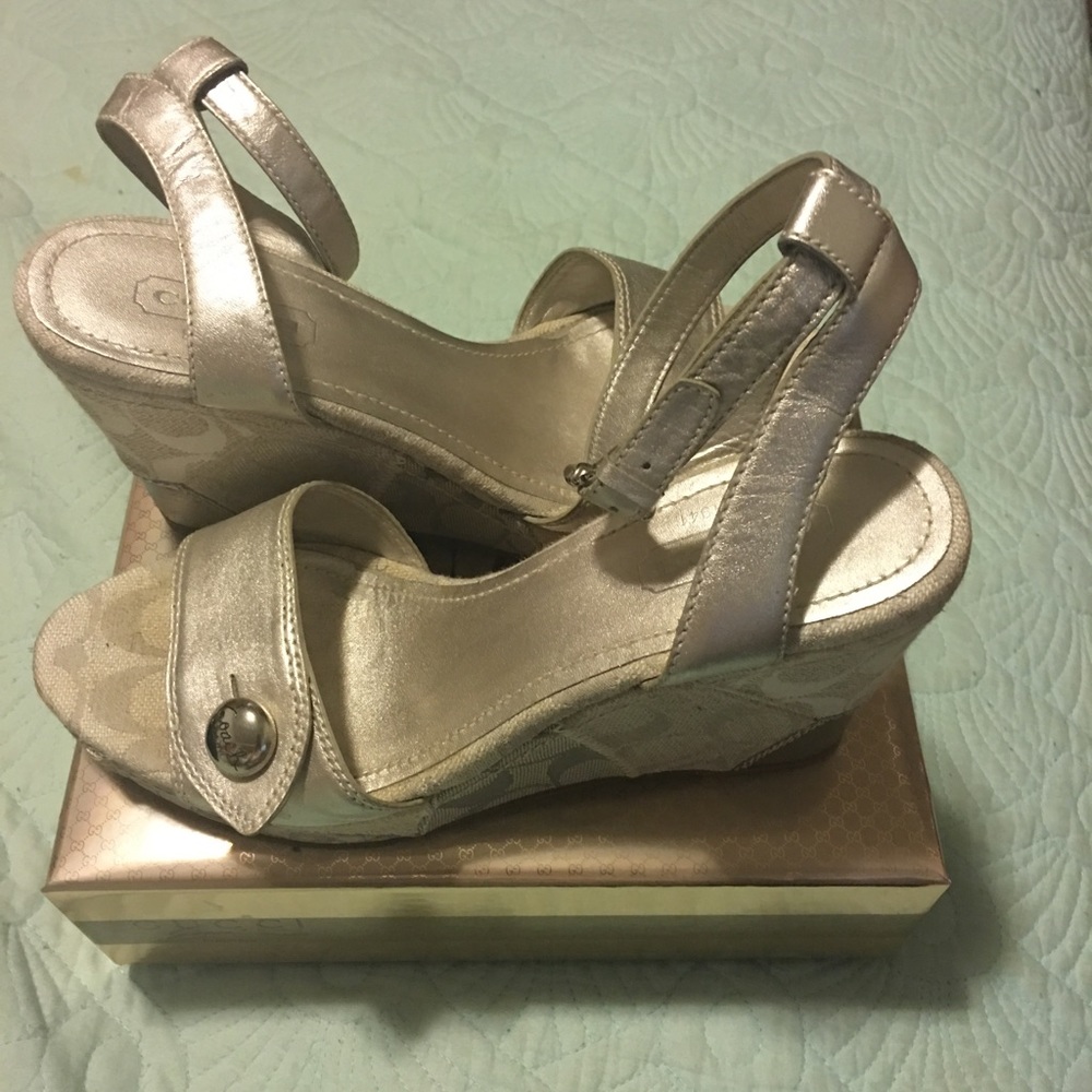 Coach sandal