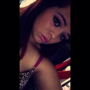 Meet your Posher, Katelyn