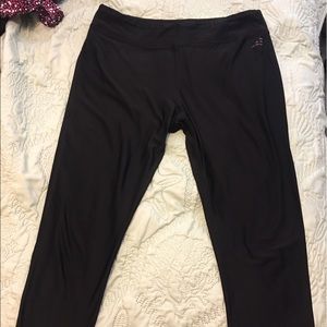 BCG black active workout leggings SZ M $5