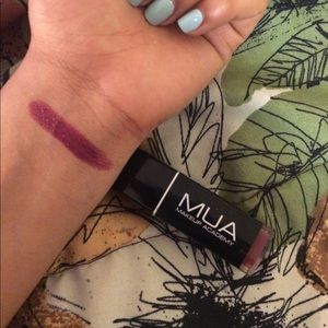 MUA lipstick - Mulberry