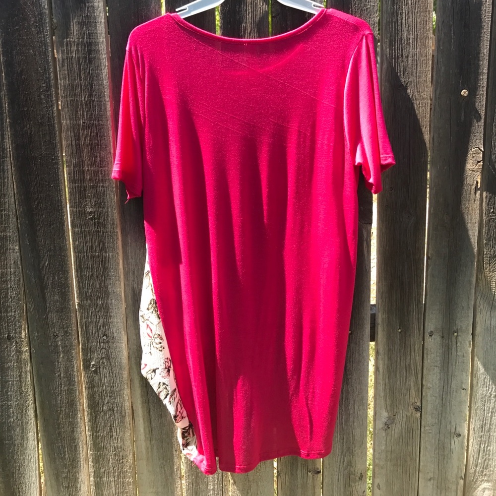Floral Contrast Tunic. - Picture 5 of 7