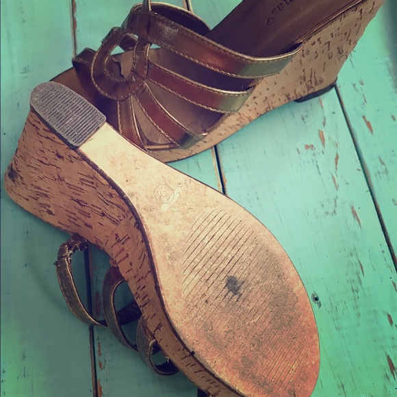 Wedges - Picture 3 of 3