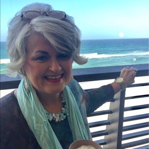 Meet your Posher, Darlene