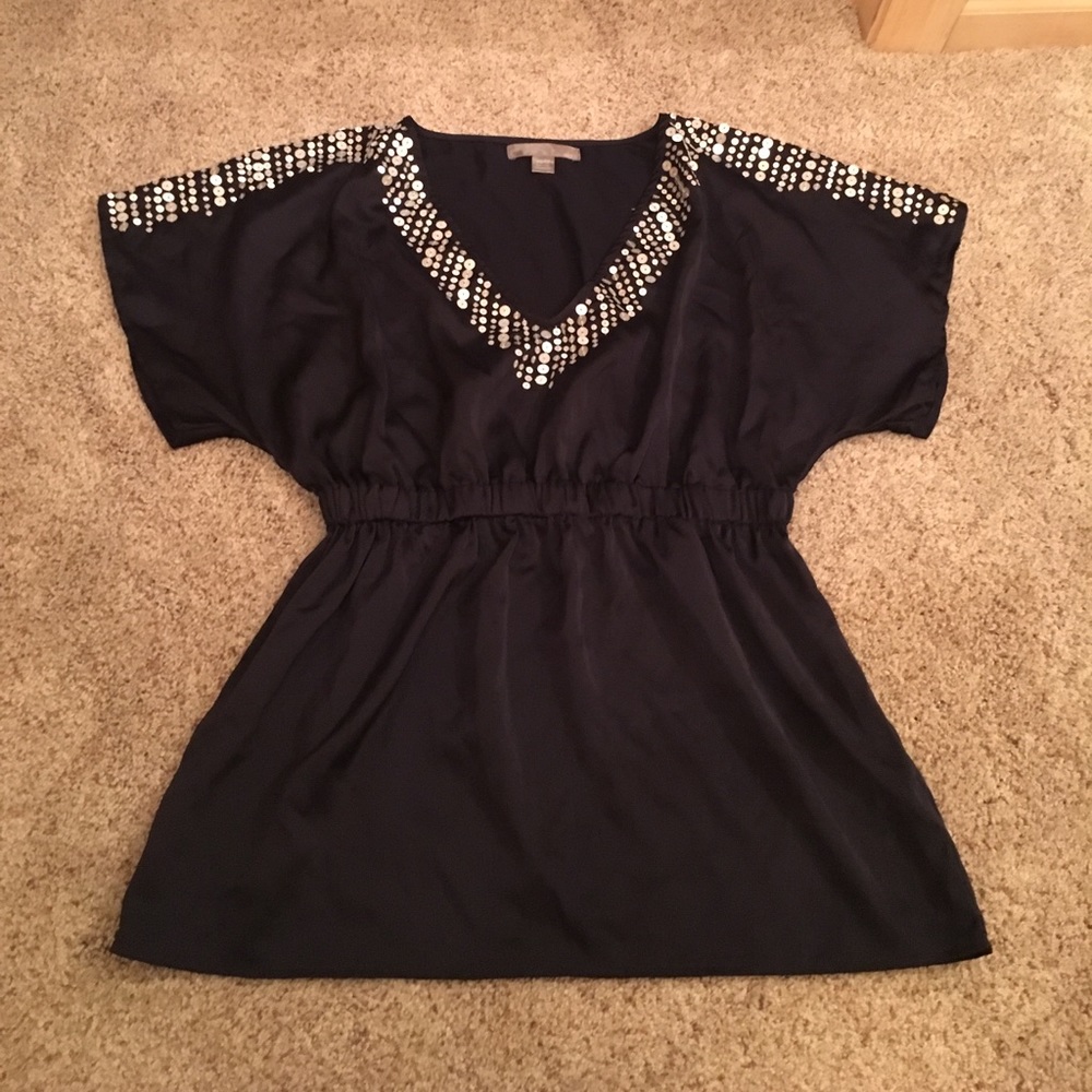 BRAND NEW Forever 21 navy blue sequined top in XS