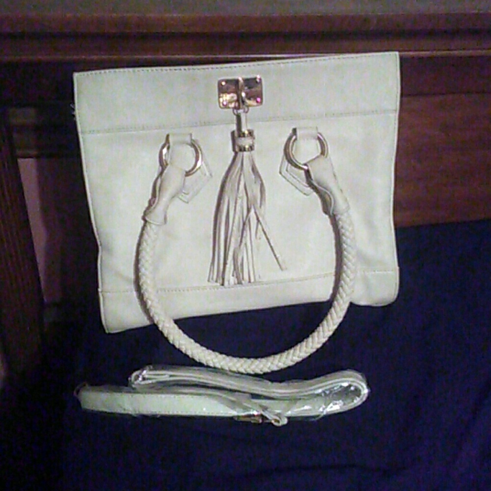 FREE SHIPPING! White Purse