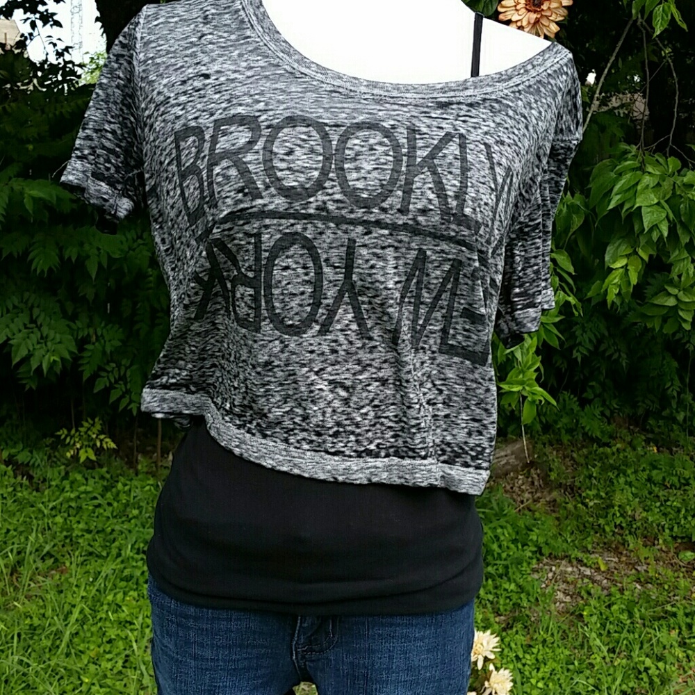 Brooklyn New York crop top - Picture 2 of 8