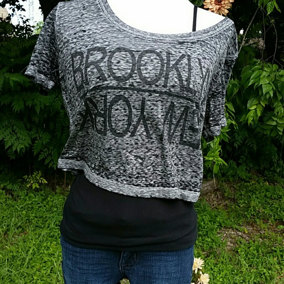 Brooklyn New York crop top - Picture 2 of 8