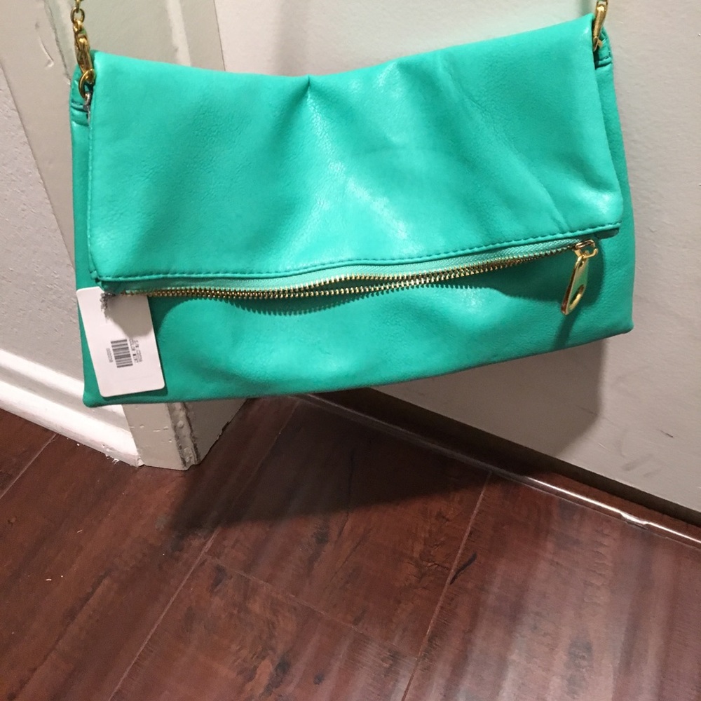 Green purse