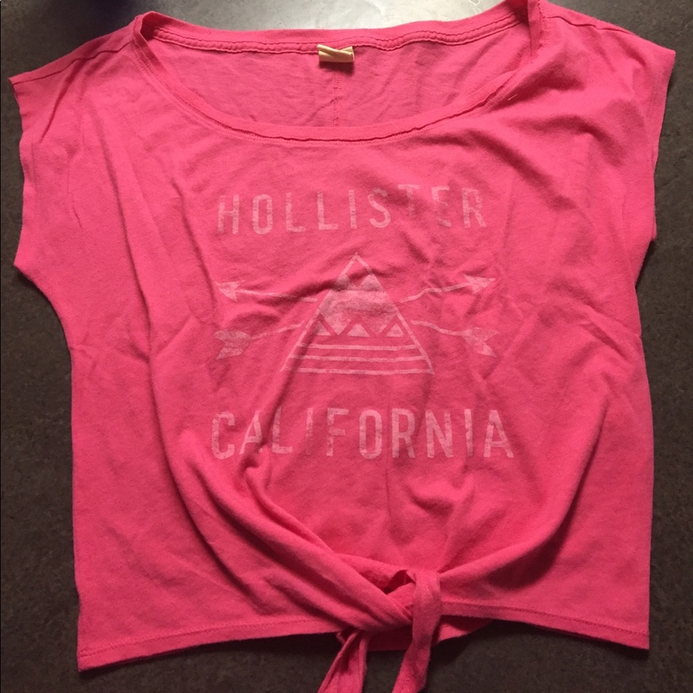New pink Hollister crop top