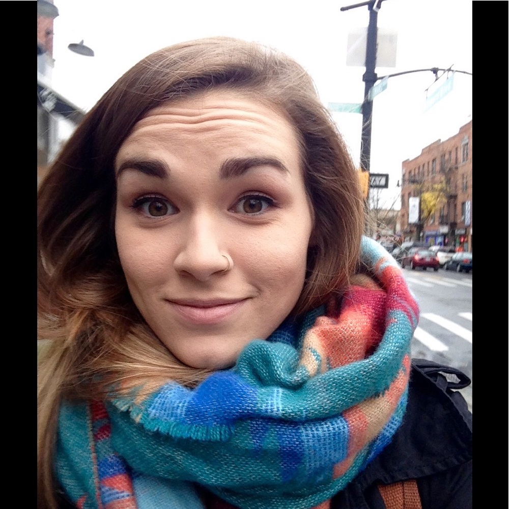 Meet your Posher, Melissa