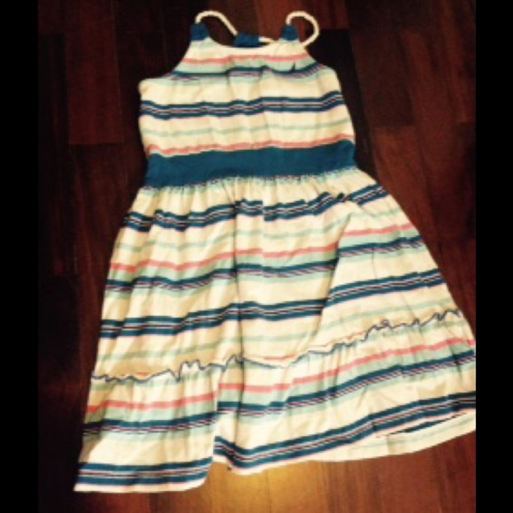 Toddler dress - size 4/5