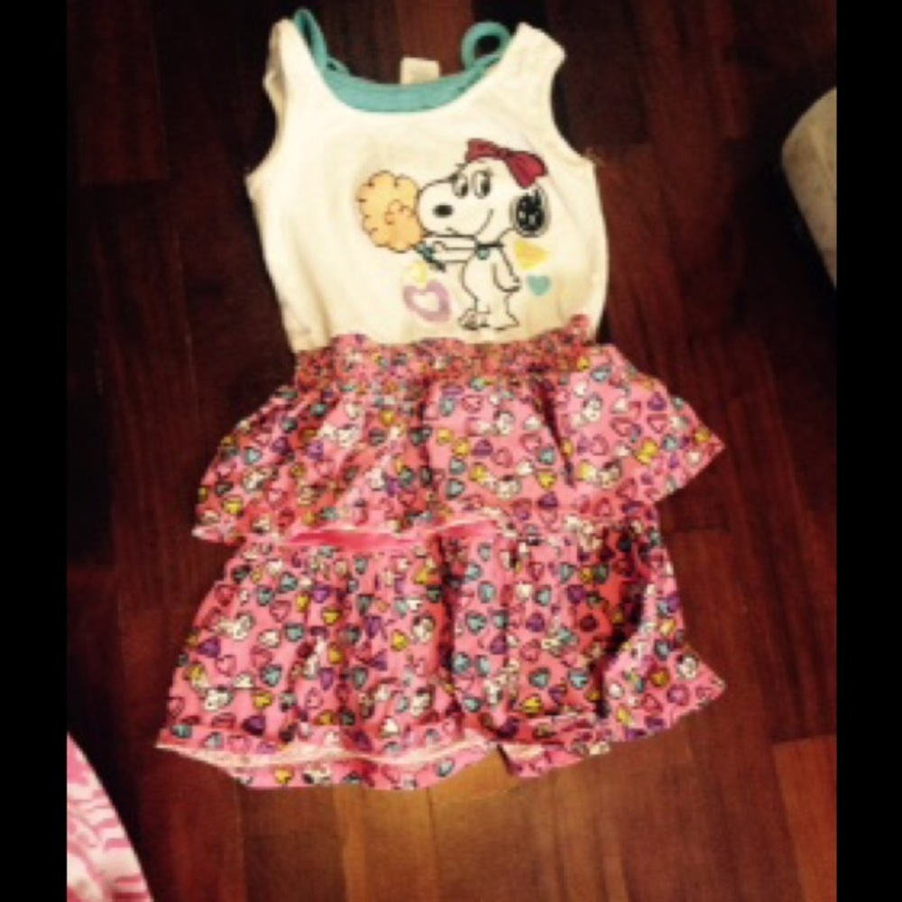 Snoopy dress - size 6