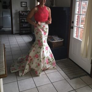 Sherri Hill prom dress