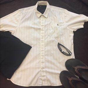 Volcom button up