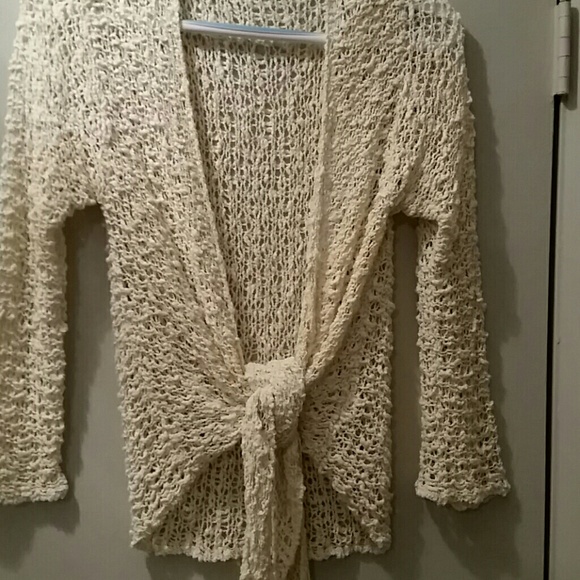 Crocheted wrap - Picture 2 of 4