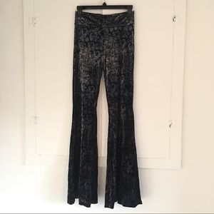 Velvet paisley bell bottom pants - size medium