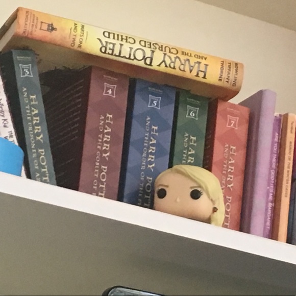 Meet your Posher, Lila - Picture 3 of 3