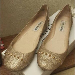 Steve Madden gold flats