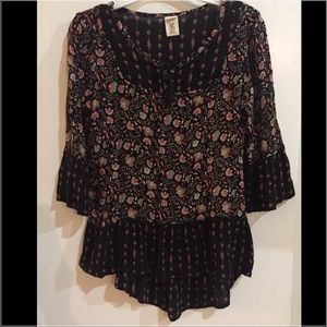 Girls peasant top