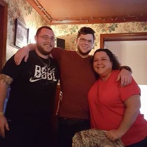 Meet your Posher, Cody