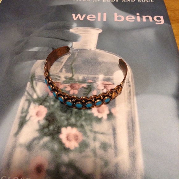 Vintage Solid Cooper Cuff Bracelet - Picture 2 of 8