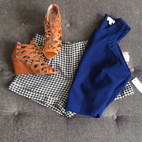 SOLD - Picture 3 of 4