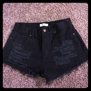 Black Cut Off Shorts 🎀