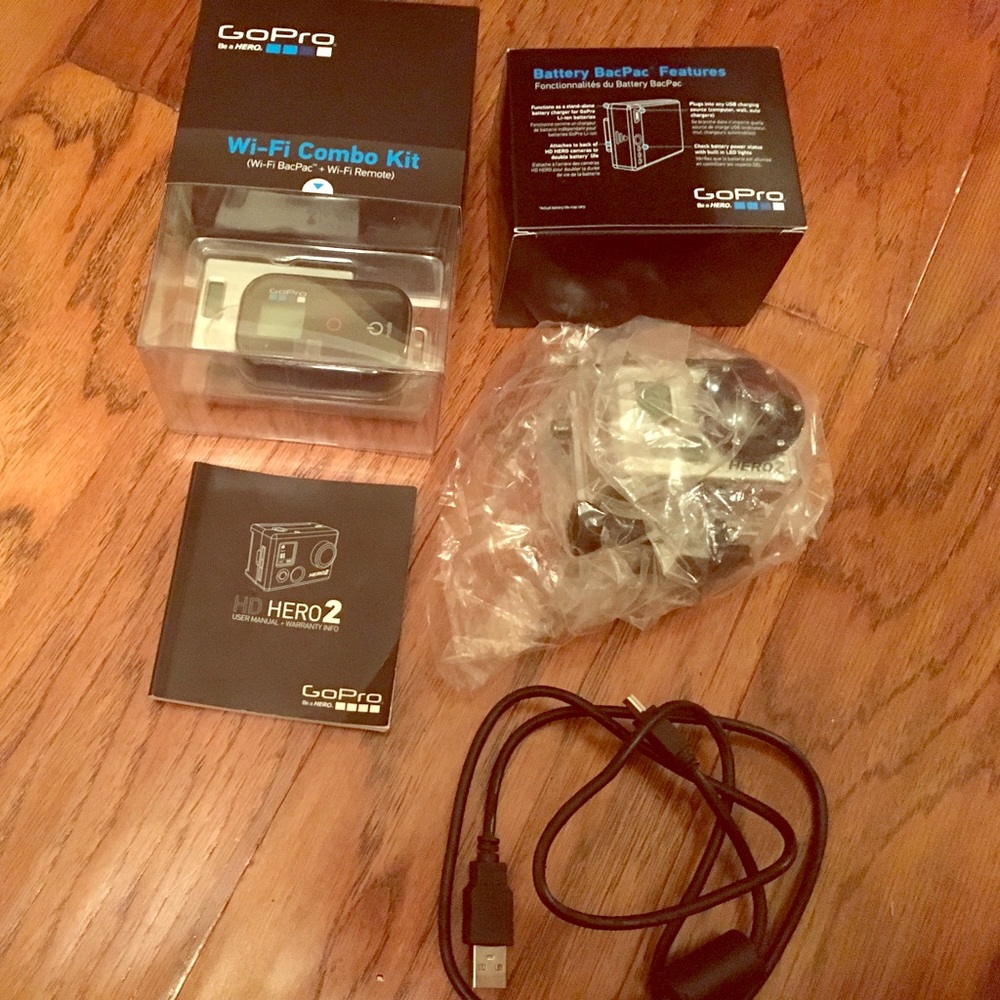 GoPro Hero 2 w/ WiFi Combo Kit