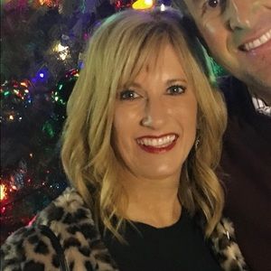 Meet your Posher, Stacy