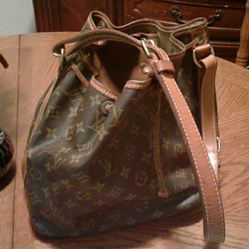 Louis vutton purse coach purse  Louis vutton pouch