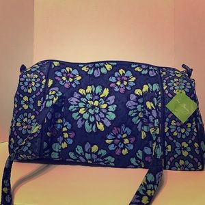 NWT Vera Bradley Indigo Pop Small Duffle Bag