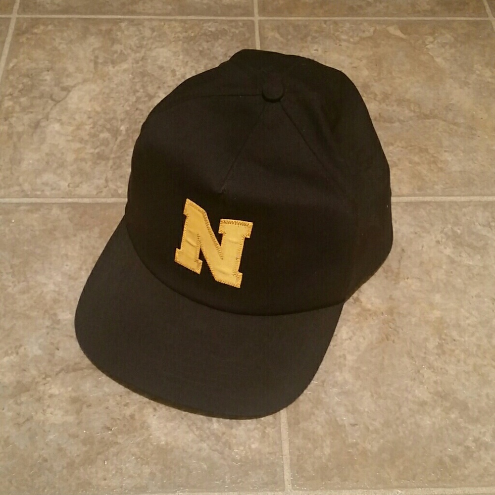 Navy snapback hat