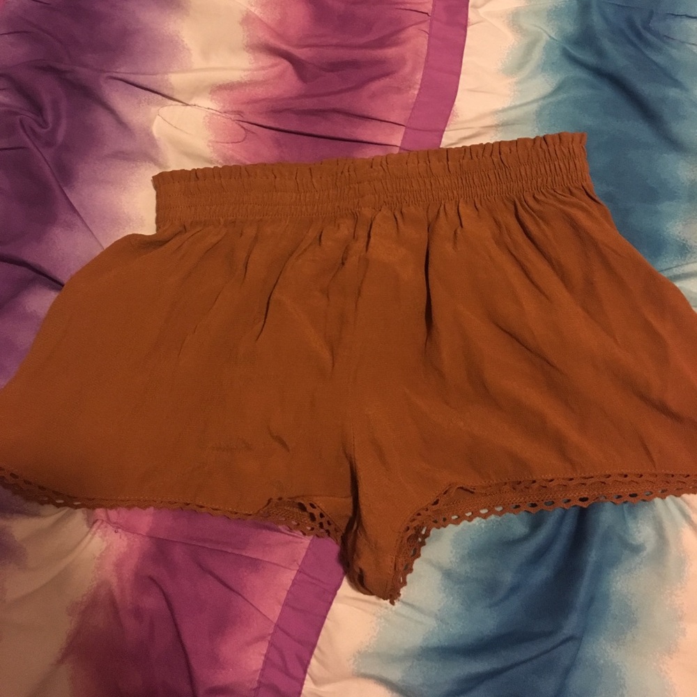 Flowy brown shorts