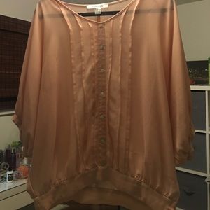 NEVER WORN FOREVER 21 DRESSY TOP