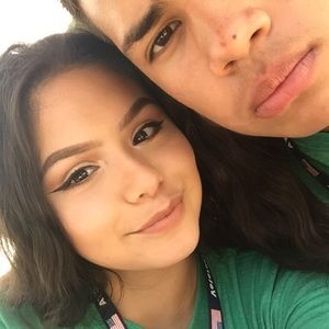 Meet your Posher, Daniela