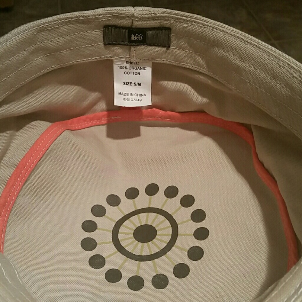 Hat - Picture 2 of 2