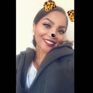 Meet your Posher, Vanessa