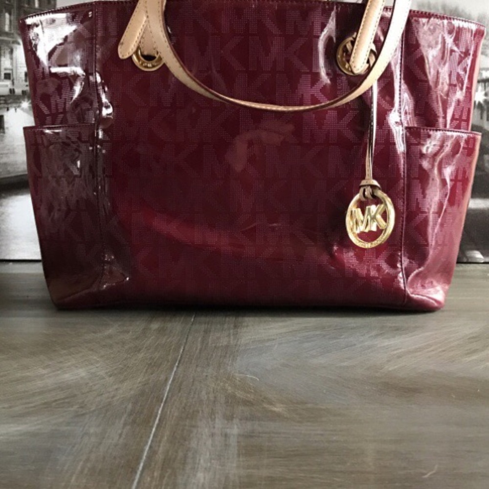 This Item is been sold.