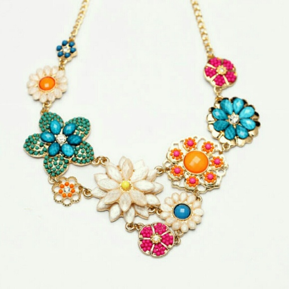 BS Fashion Jewelry - ❤ NEW Women's Floral Statement Necklace Jewelry