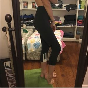 NWOT lululemon flow and go crop SZ 2