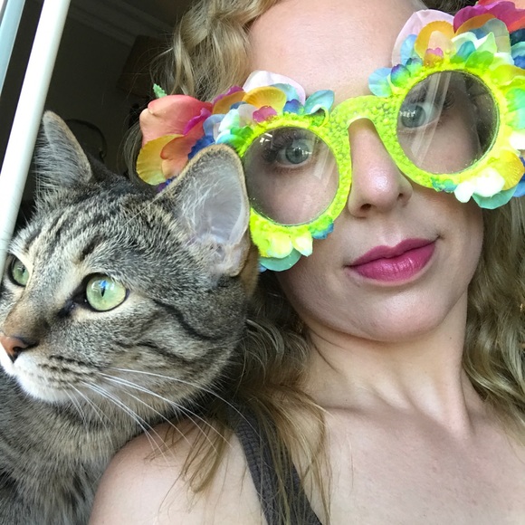 Meet your Posher, Tyler - Picture 2 of 2