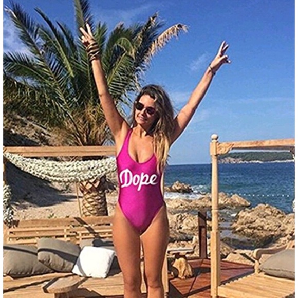 ⚡️SALE Graphic Swim/Body Suit - Picture 3 of 7