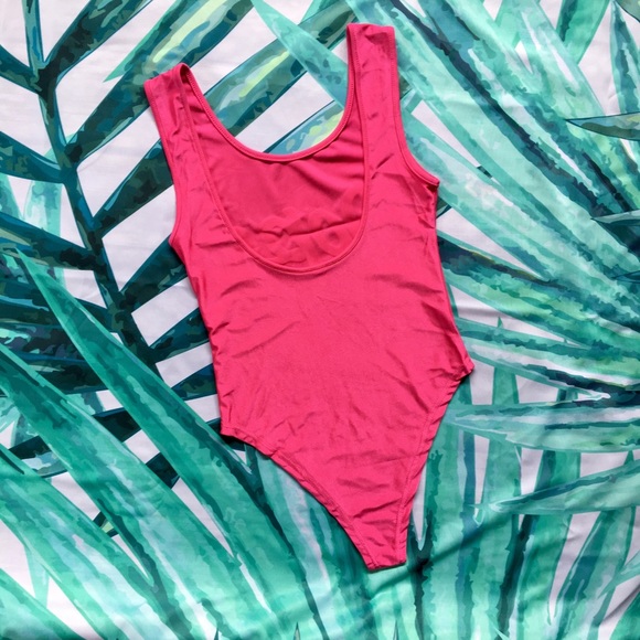 ⚡️SALE Graphic Swim/Body Suit - Picture 6 of 7