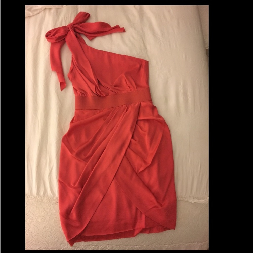 Coral one sleeve dress