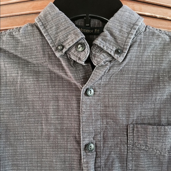 🎉SALE🎉Dawson & Brooks Dress Shirt - Picture 2 of 6